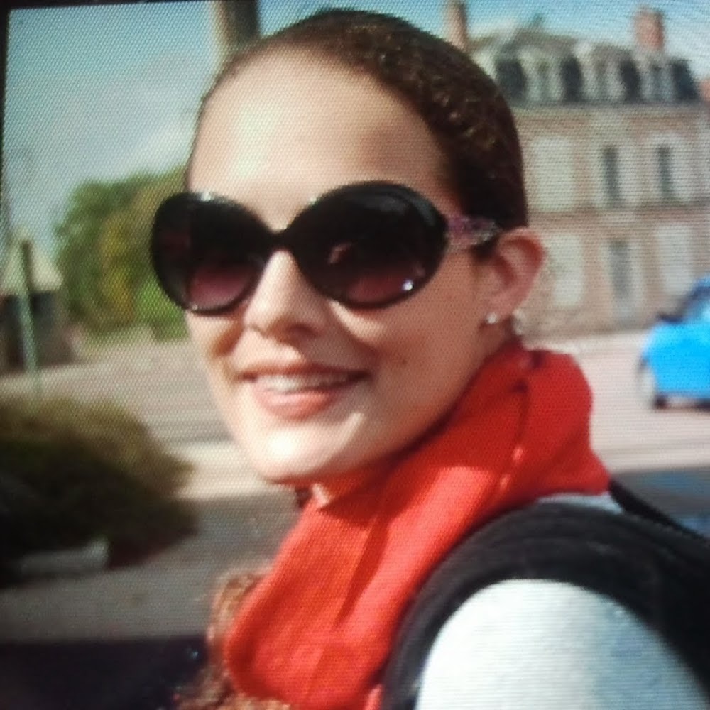 Meet your Posher, Stefanie